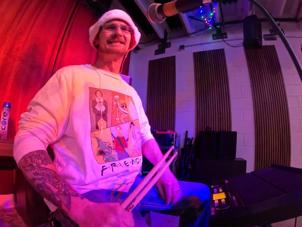 Kevin Moore performing